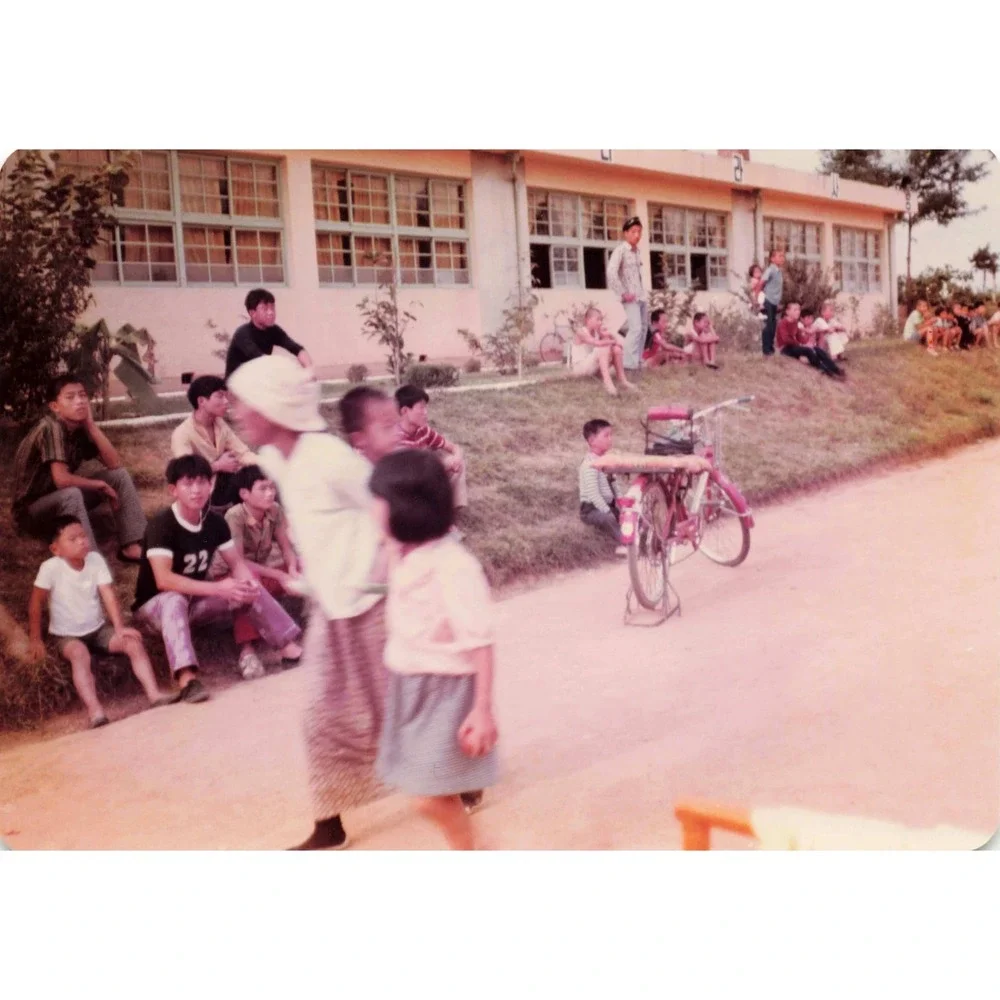 12 Vintage 1980s Osan Air Base Korea USAF Orphanage Visit Photo Lot - Picture 7 of 12